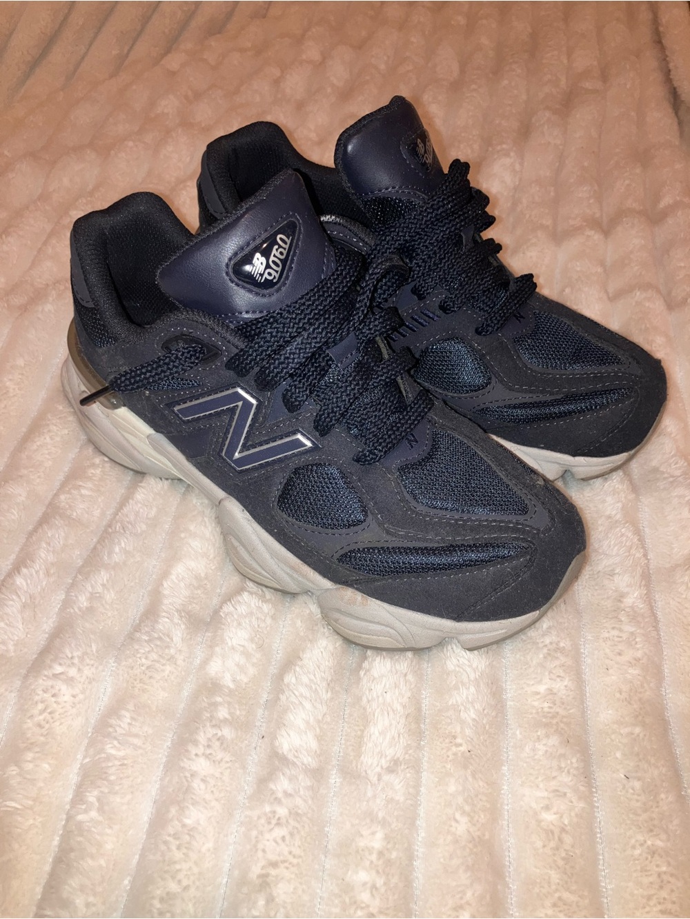 New Balance 9060
